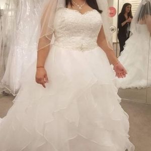 Wedding dress